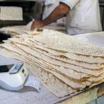 قطع سهمیه آرد نانوایی‌های گرانفروش در تهران