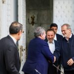 پزشکیان: عرصه مواجهه با آمریکا را خودمان مدیریت کنیم