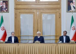 عارف: داوطلب ادامه تحریم نیستیم