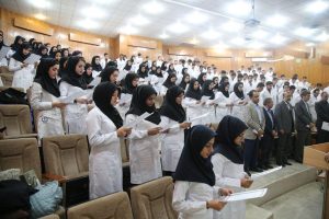 بیش از ۳۰ درصد دانشجویان رشته‌های لوکس پزشکی با سهمیه وارد می‌شوند/دستور رئیس جمهور برای بازنگری سهمیه‌ها