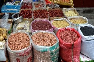 حبوبات در آتش گرانی/گلایه مردم از قیمت ها