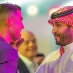 کریستیانو رونالدو با لباس عربستانی کنار بن سلمان (+عکس)