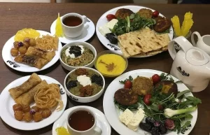 آیا افطاری و شام را با هم بخوریم؟