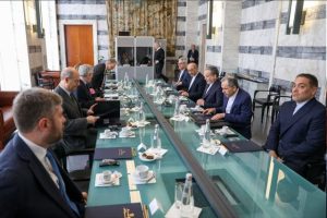 عراقچی: رژیم صهیونیستی تنها مانع خاورمیانه